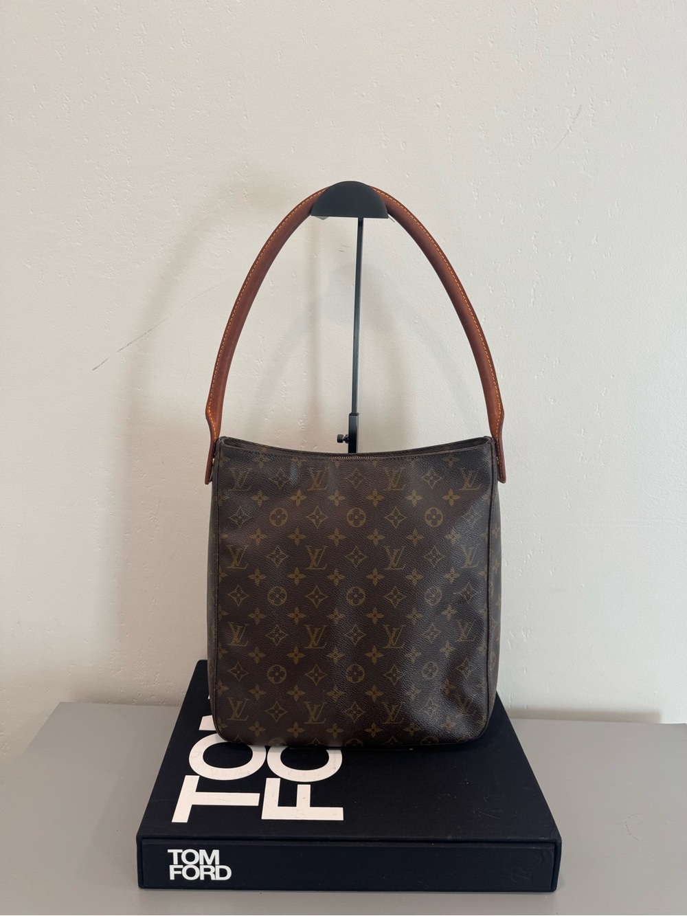 Louis Vuitton Monogram looping Shoulder Bag